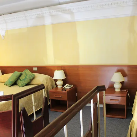 Hotel Villa Delle Rose-2